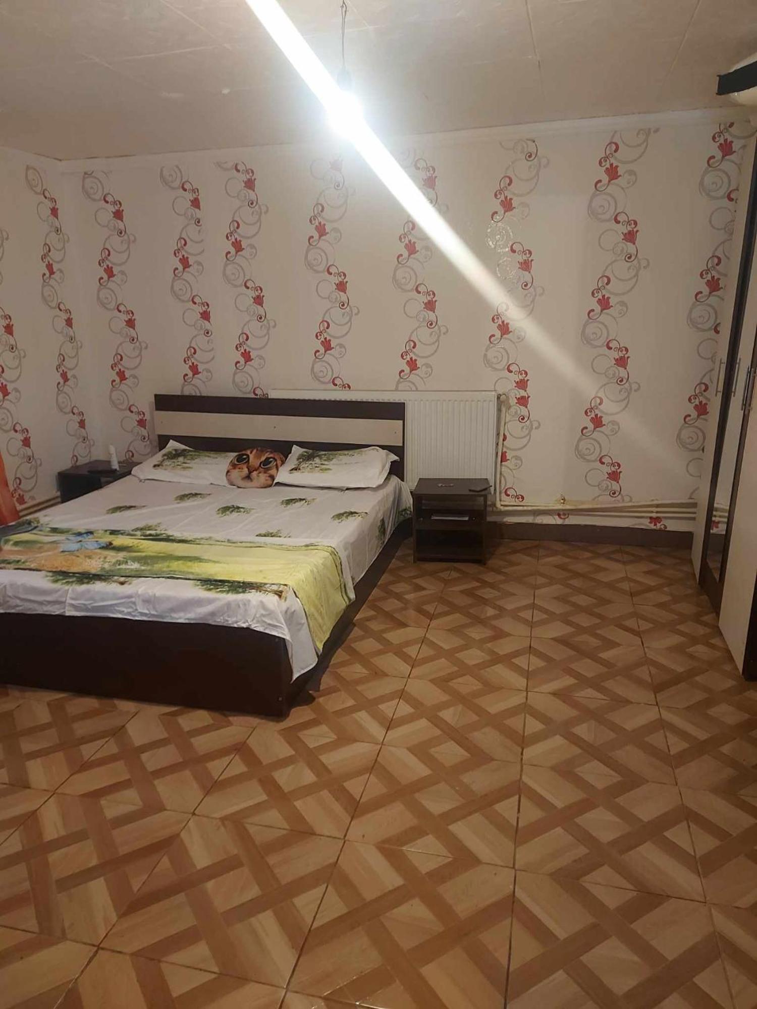 Camelia Hotel เอโฟริเอนอร์ด ภายนอก รูปภาพ